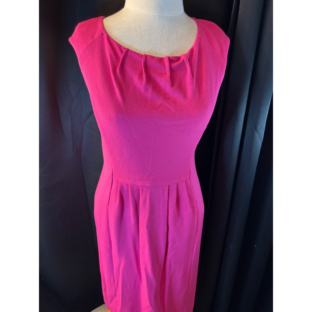 Armani Collezioni Pink Sleeveless Pleated Neck Sheath Dress Made in Italy Size 6
